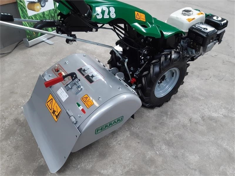 Ferrari 328  - Komunalni traktor: slika 5 Ferrari 328  - Komunalni traktor: slika 5