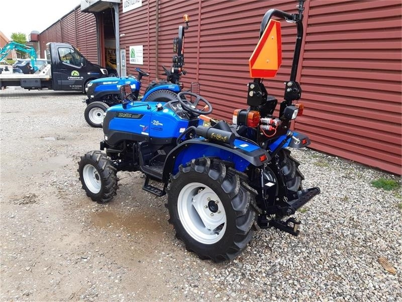 Solis 26 servostyring og brede traktor dæk - Komunalni traktor: slika 2 Solis 26 servostyring og brede traktor dæk - Komunalni traktor: slika 2