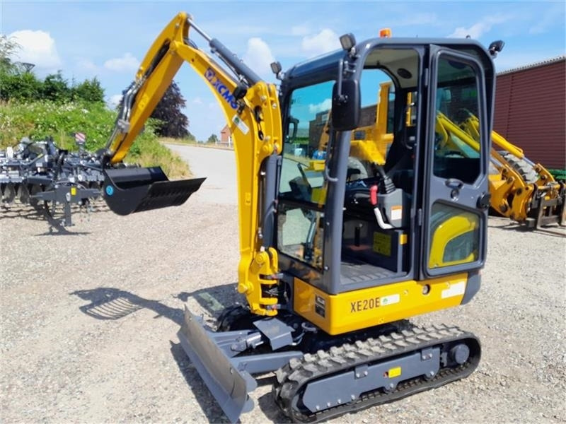 Lizing XCMG XE20E  XCMG XE20E: slika 8