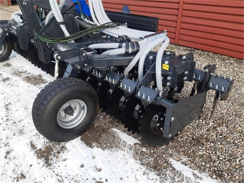 - - - gylle nedfælder 5 meters - Deponator gnojnice: slika 4 - - - gylle nedfælder 5 meters - Deponator gnojnice: slika 4