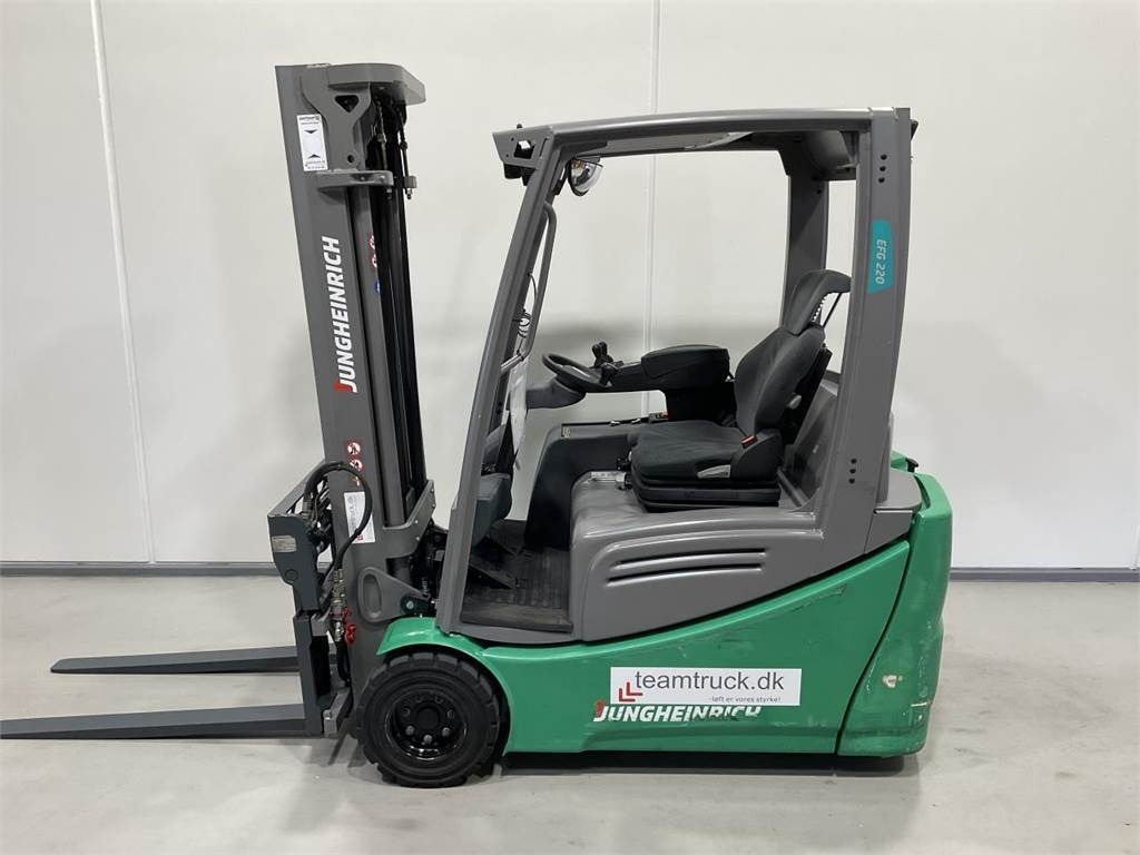 Jungheinrich EFG 220 - Električni viljuškar: slika 3 Jungheinrich EFG 220 - Električni viljuškar: slika 3