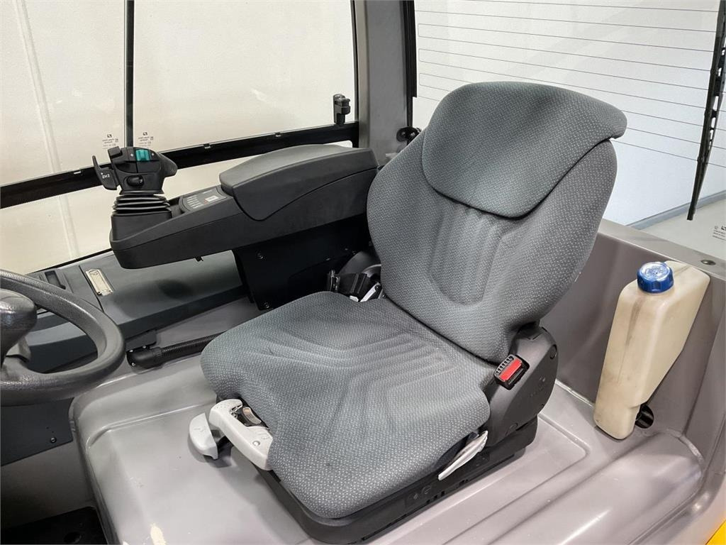 Jungheinrich EFG 425 K - Električni viljuškar: slika 5 Jungheinrich EFG 425 K - Električni viljuškar: slika 5