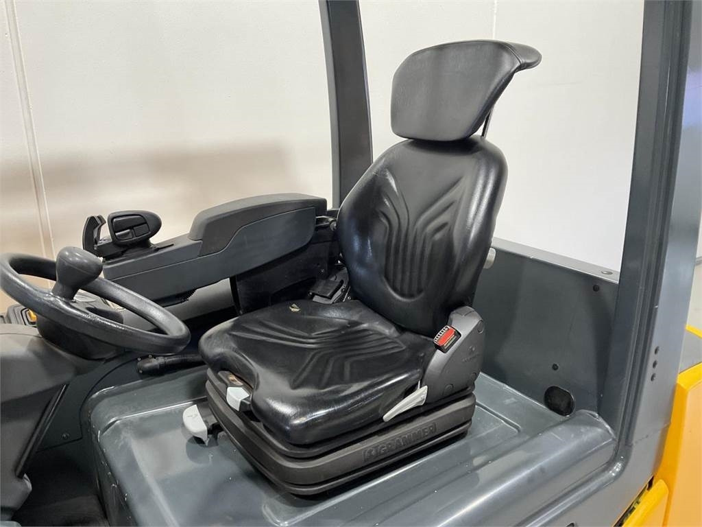 Jungheinrich EFG 430 - Električni viljuškar: slika 5 Jungheinrich EFG 430 - Električni viljuškar: slika 5