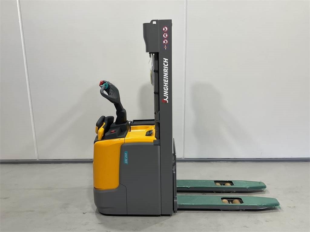 Jungheinrich ERC 214 - Slagač: slika 1 Jungheinrich ERC 214 - Slagač: slika 1