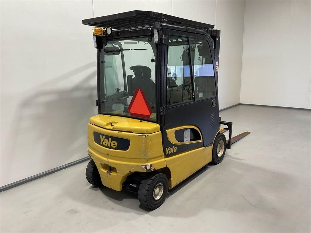 Yale ERP30VL - Električni viljuškar: slika 2 Yale ERP30VL - Električni viljuškar: slika 2