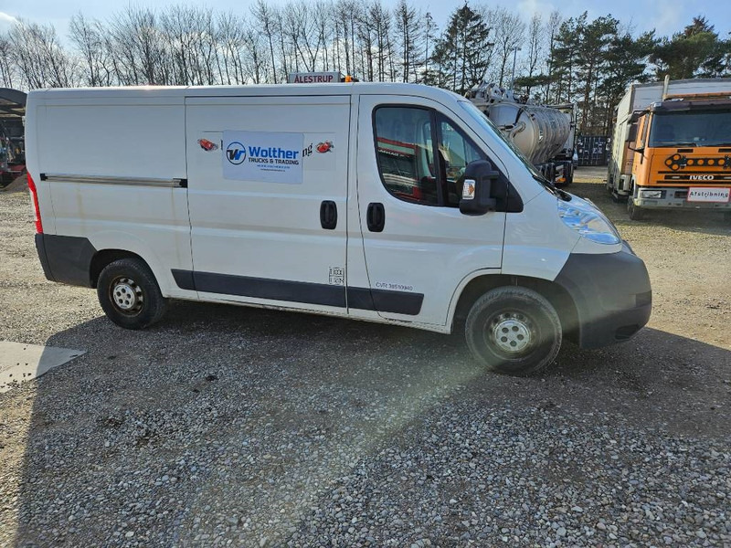 Citroën Jumper 30 2,2 HDi 130 Box - Mali kombi: slika 4 Citroën Jumper 30 2,2 HDi 130 Box - Mali kombi: slika 4