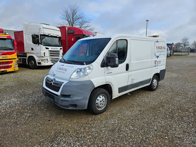 Citroën Jumper 33 2,2 HDi 120 Kassevogn L2H1 5d - Mali kombi: slika 1 Citroën Jumper 33 2,2 HDi 120 Kassevogn L2H1 5d - Mali kombi: slika 1