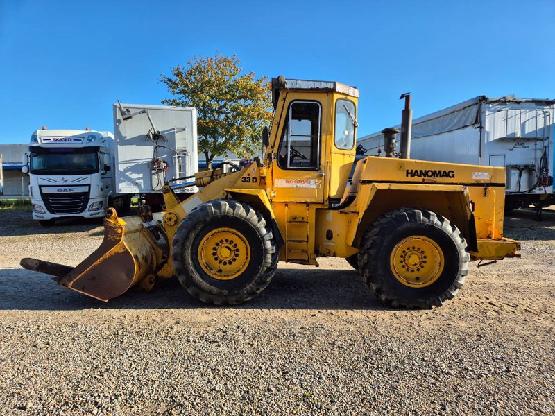 Hanomag 33 D //forks / Bucket// - Utovarivač točkaš: slika 2 Hanomag 33 D //forks / Bucket// - Utovarivač točkaš: slika 2