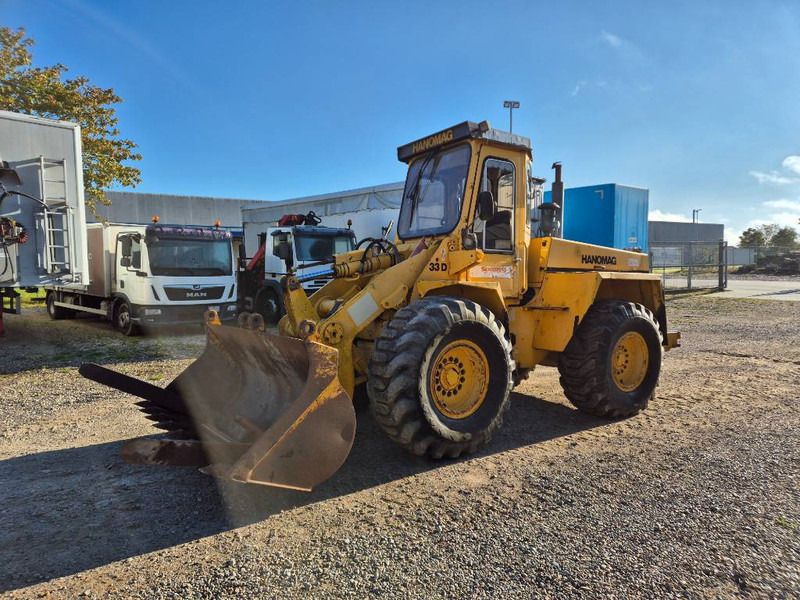 Hanomag 33 D //forks / Bucket// - Utovarivač točkaš: slika 1 Hanomag 33 D //forks / Bucket// - Utovarivač točkaš: slika 1