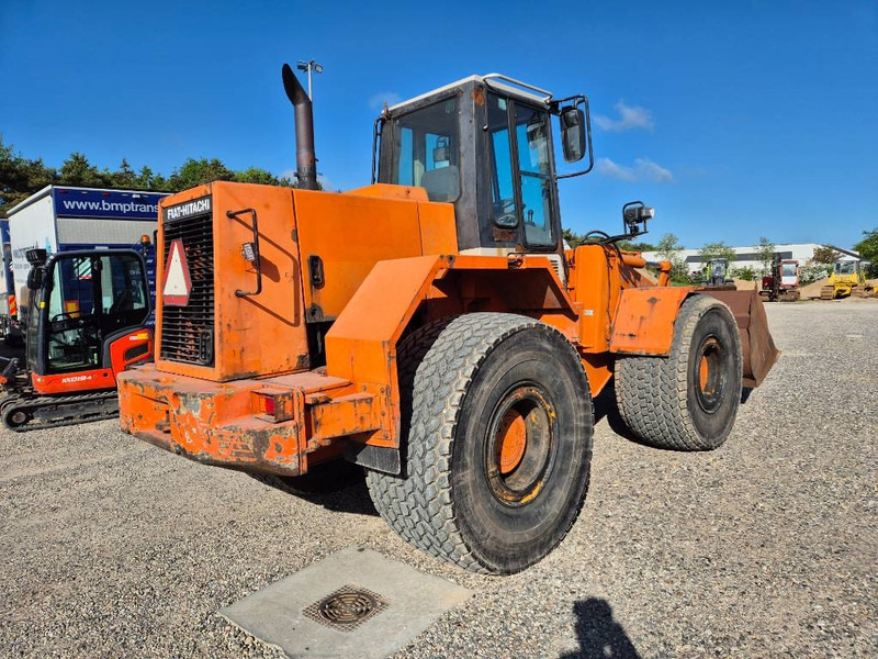 Hitachi FR 130 - Utovarivač točkaš: slika 4 Hitachi FR 130 - Utovarivač točkaš: slika 4