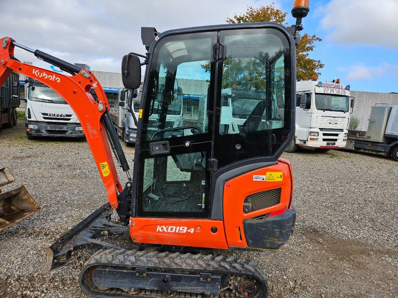 Kubota KX 19-4 //Tiltman // 3 buckets - Mini bager: slika 3 Kubota KX 19-4 //Tiltman // 3 buckets - Mini bager: slika 3