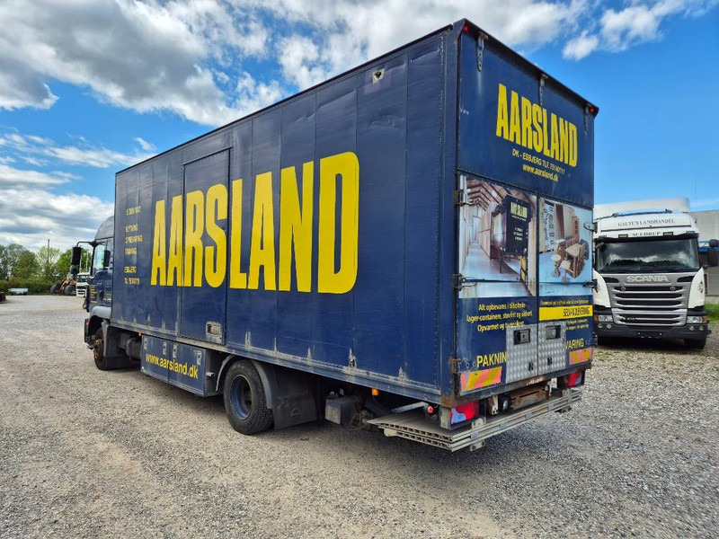 MAN TGM 12.280 // Lift // Sideopening - Kamion sa zatvorenim sandukom: slika 3 MAN TGM 12.280 // Lift // Sideopening - Kamion sa zatvorenim sandukom: slika 3