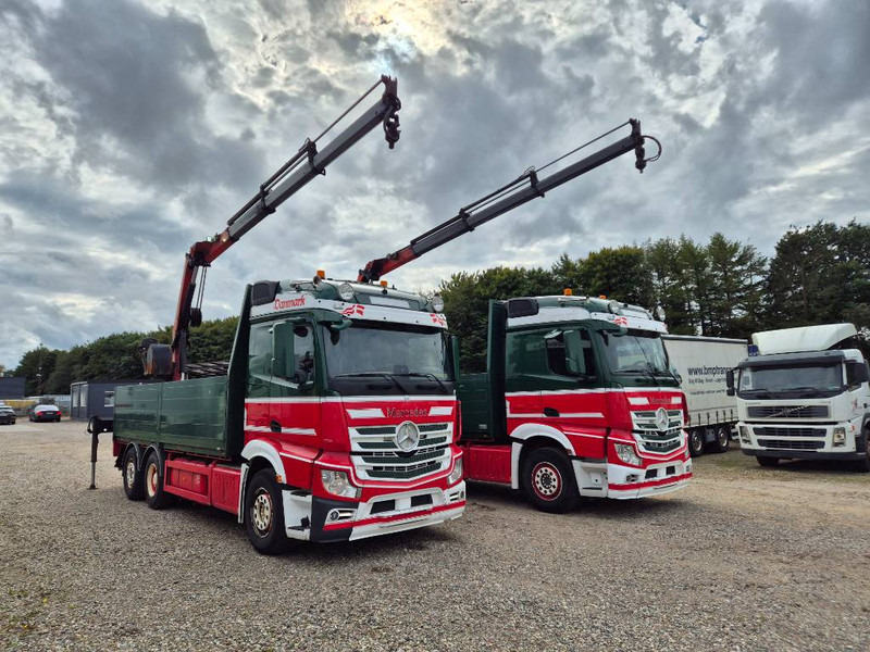 Mercedes-Benz Actros 2551/6x2 // Palfinger 16002 B // 2 x trucks - Kamion sa dizalicom: slika 1 Mercedes-Benz Actros 2551/6x2 // Palfinger 16002 B // 2 x trucks - Kamion sa dizalicom: slika 1