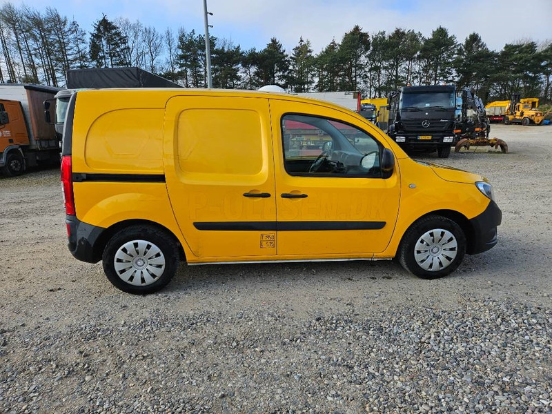 Mercedes-Benz Citan 108 1,5 CDi Kasten Long - Dostavno vozilo sa zatvorenim sandukom: slika 5 Mercedes-Benz Citan 108 1,5 CDi Kasten Long - Dostavno vozilo sa zatvorenim sandukom: slika 5
