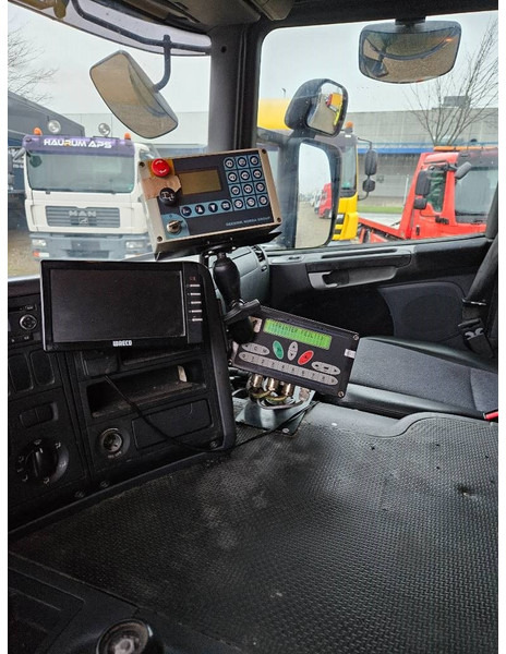 Kamion za smeće Scania P 320 6x2/4 - Norba 22 m3 (2016): slika 18