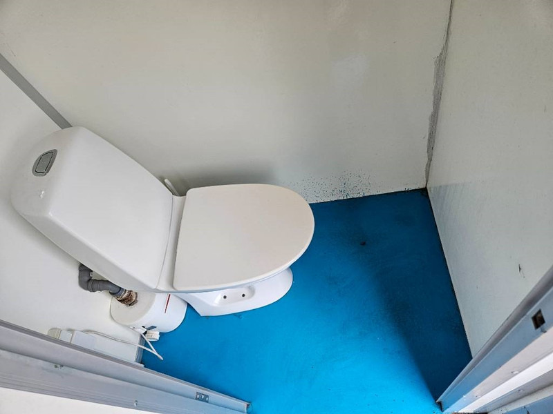 Prikolica sa zatvorenim sandukom VA 1300 kg Toilet/Bad/omklædning/spiserum: slika 17