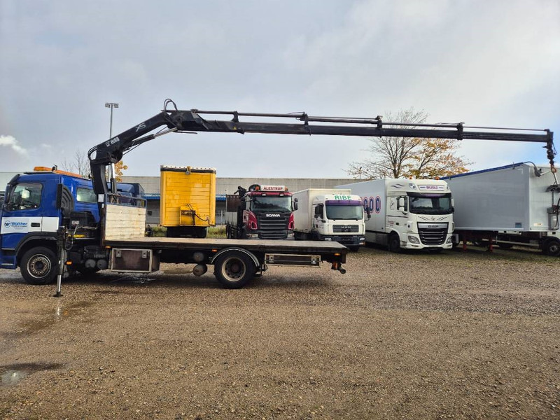 Volvo FM 330 4x2 // Hiab 122 ES-4 HIDUO // - Kamion sa dizalicom: slika 4 Volvo FM 330 4x2 // Hiab 122 ES-4 HIDUO // - Kamion sa dizalicom: slika 4
