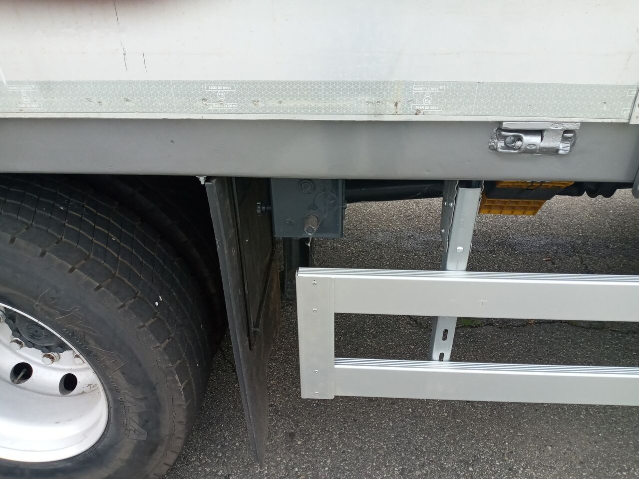 IVECO AS260S50Y/PS - Kamion sa ceradom: slika 5 IVECO AS260S50Y/PS - Kamion sa ceradom: slika 5