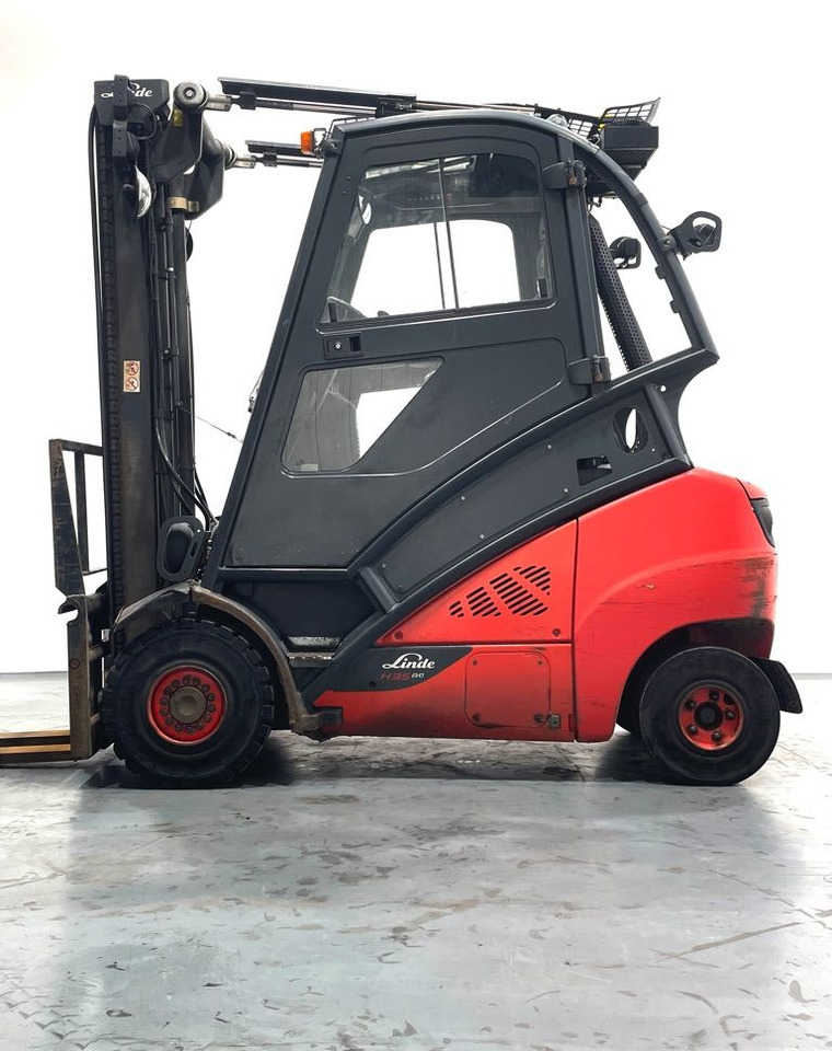 Linde H35D-393-EVO - Dizel viljuškar: slika 4 Linde H35D-393-EVO - Dizel viljuškar: slika 4