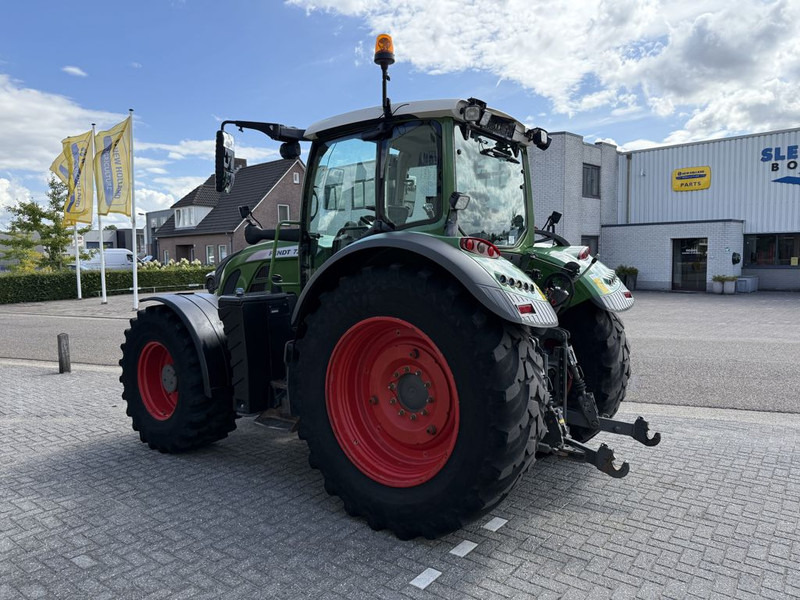 Fendt 724 S4 Profiplus - Traktor: slika 2 Fendt 724 S4 Profiplus - Traktor: slika 2