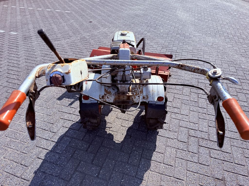 Honda F800 Veegmachine - Autočistilica: slika 3 Honda F800 Veegmachine - Autočistilica: slika 3