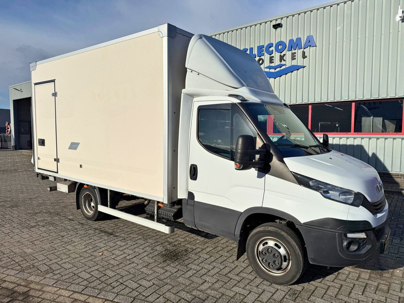 Iveco Daily 50-150 Bakwagen - Kamion sa zatvorenim sandukom: slika 4 Iveco Daily 50-150 Bakwagen - Kamion sa zatvorenim sandukom: slika 4