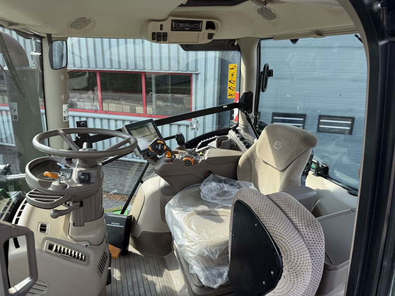 John Deere 6250R Ultimate Edition Autopowr - Traktor: slika 5 John Deere 6250R Ultimate Edition Autopowr - Traktor: slika 5