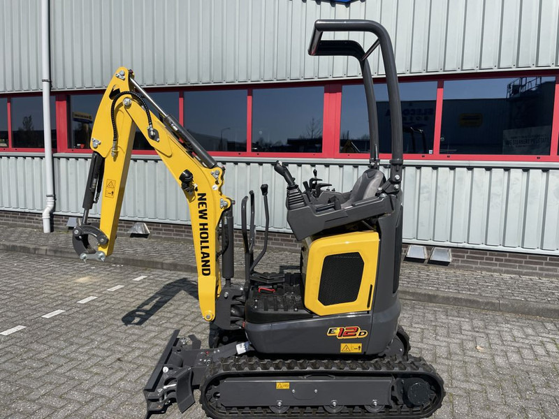 New Holland E12D Minigraver - Mini bager: slika 3 New Holland E12D Minigraver - Mini bager: slika 3