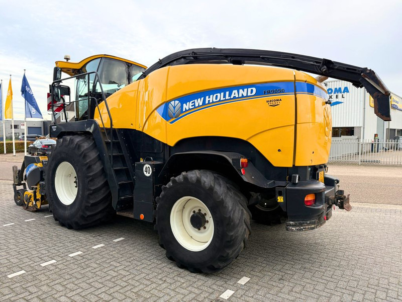 New Holland FR9050 - Kombajn za stočnu hranu: slika 2 New Holland FR9050 - Kombajn za stočnu hranu: slika 2