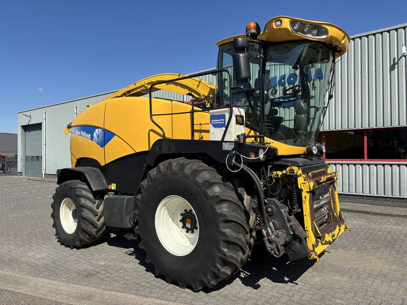 New Holland FR9050 - Kombajn za stočnu hranu: slika 4 New Holland FR9050 - Kombajn za stočnu hranu: slika 4