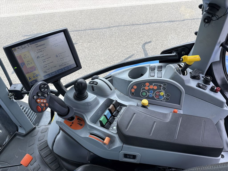 Traktor New Holland T6.175 AC T4B: slika 6
