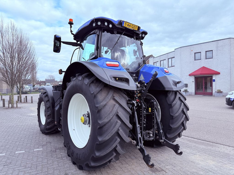New Holland T7.315HD Auto Command + GPS - Traktor: slika 2 New Holland T7.315HD Auto Command + GPS - Traktor: slika 2