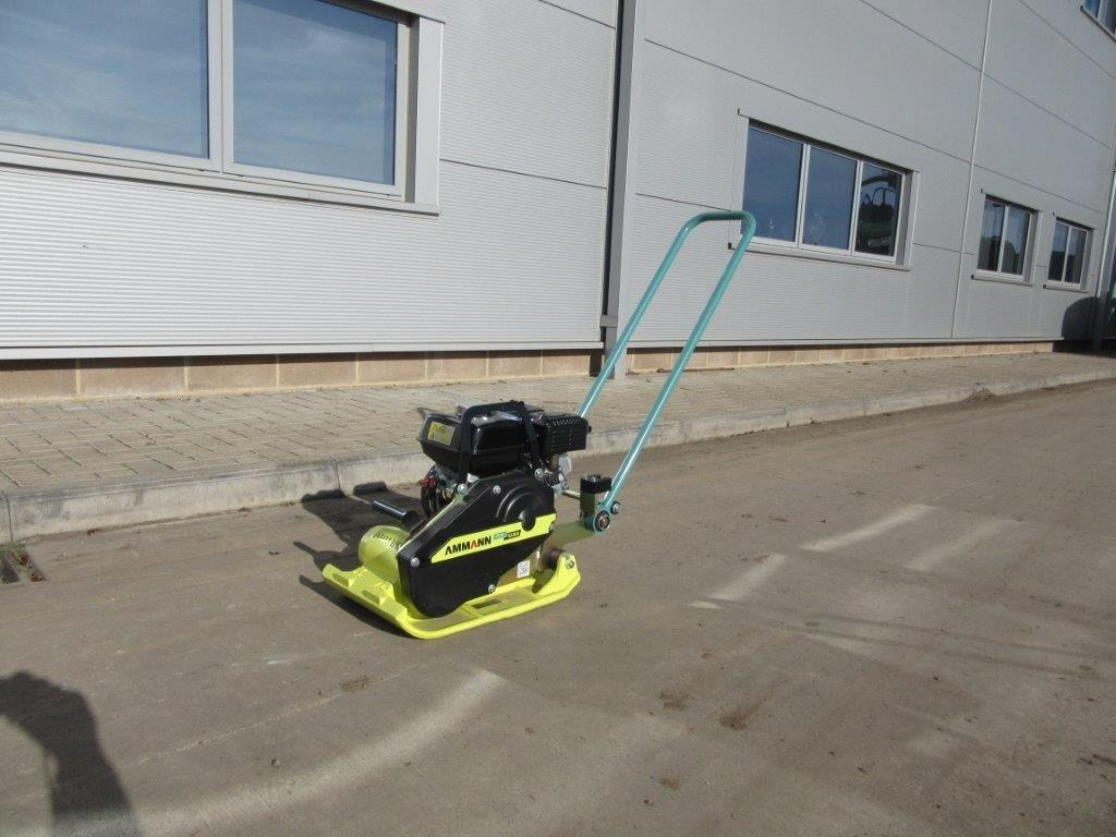 Ammann APF 1033 - Vibraciona ploča: slika 2 Ammann APF 1033 - Vibraciona ploča: slika 2