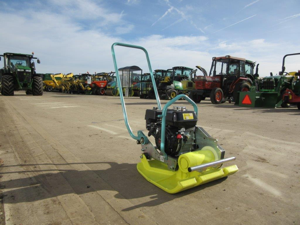 Ammann APF 1250 - Vibraciona ploča: slika 3 Ammann APF 1250 - Vibraciona ploča: slika 3