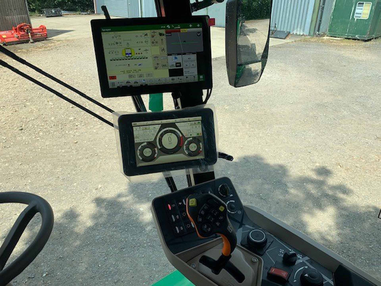 Prskalica John Deere 340M: slika 17