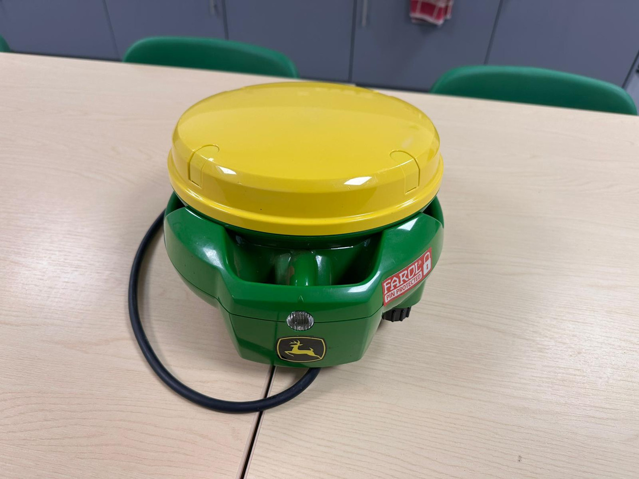 John Deere SF7000 GPS Dome - Sistem za navigaciju za Poljoprivredna mašina: slika 4 John Deere SF7000 GPS Dome - Sistem za navigaciju za Poljoprivredna mašina: slika 4