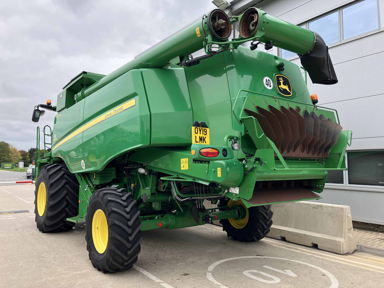 John Deere T670i HillMaster - Kombinovani kombajn: slika 3 John Deere T670i HillMaster - Kombinovani kombajn: slika 3