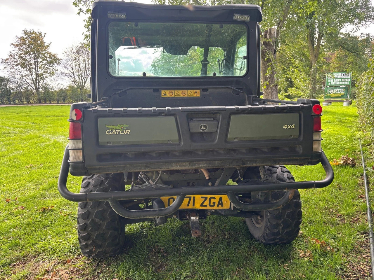 John Deere XUV865M Gator - ATV/ Četvorotočkaš: slika 5 John Deere XUV865M Gator - ATV/ Četvorotočkaš: slika 5