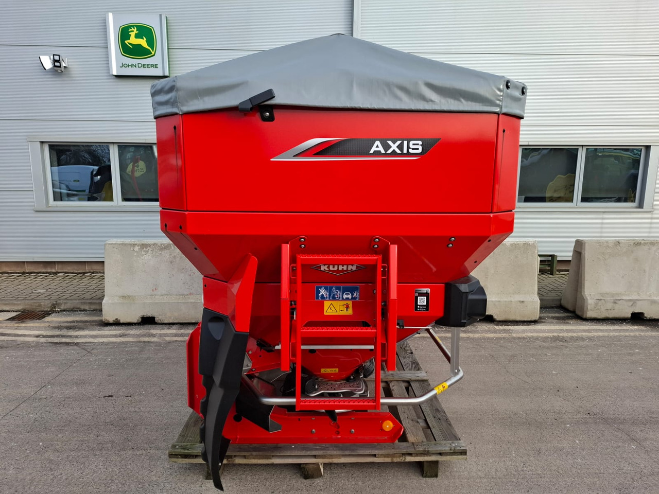 Kuhn Axis 50.2 M EMC W - Rasipač veštačkog đubriva: slika 5 Kuhn Axis 50.2 M EMC W - Rasipač veštačkog đubriva: slika 5