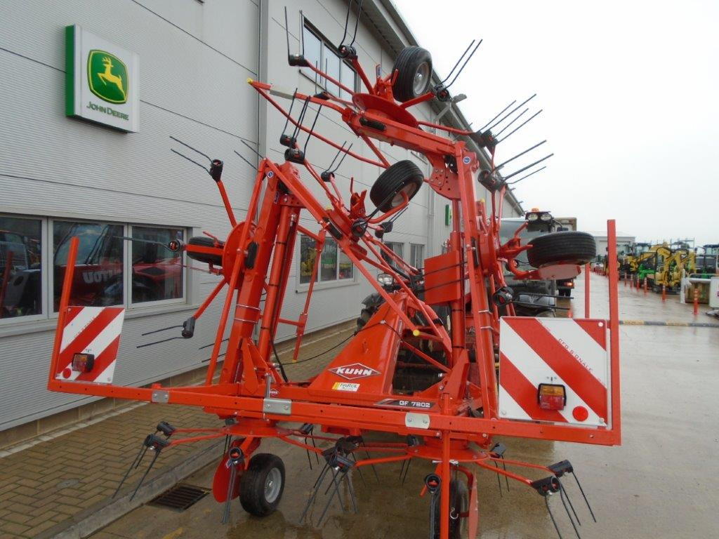 Kuhn GF 7802 - Prevrtač/ Grabuljač: slika 2 Kuhn GF 7802 - Prevrtač/ Grabuljač: slika 2