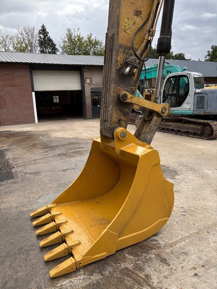 Bager guseničar CAT 324 E LN: slika 8