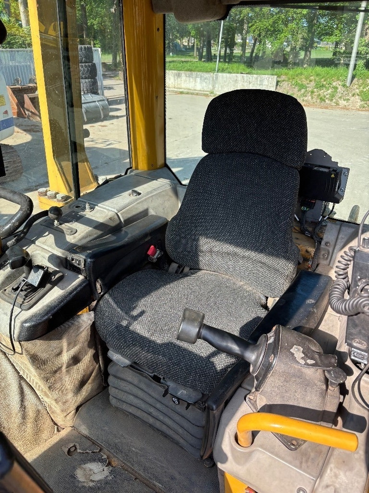 Buldožer CAT D 6 N LGP: slika 18