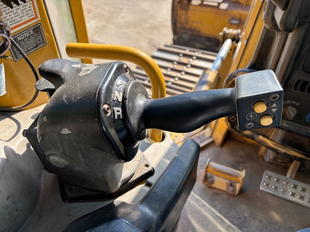 Buldožer CAT D 6 N LGP: slika 17