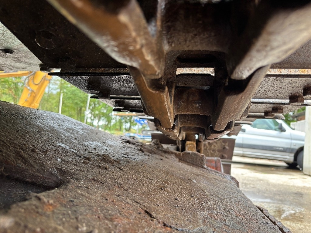 Bager guseničar Kobelco SK 135: slika 6