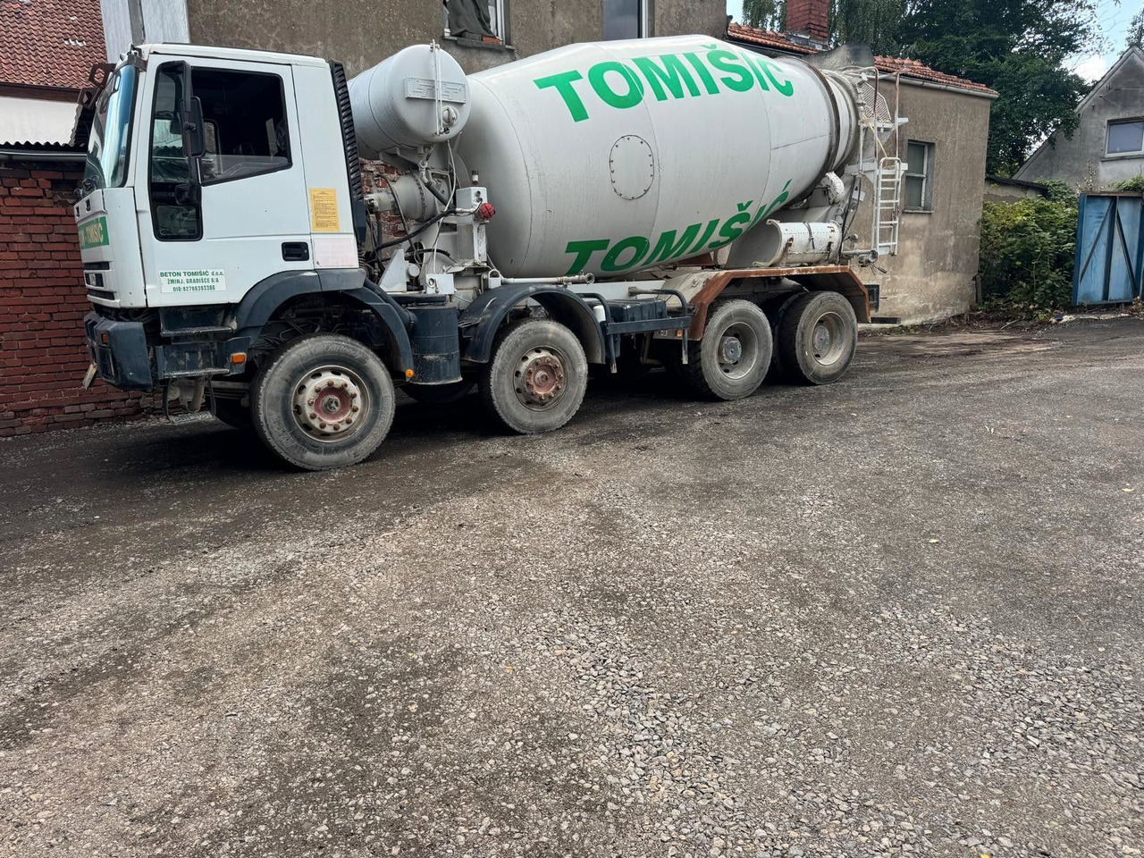 Iveco 410 EH 420 8X4 10m³ - Mikser za beton: slika 5 Iveco 410 EH 420 8X4 10m³ - Mikser za beton: slika 5