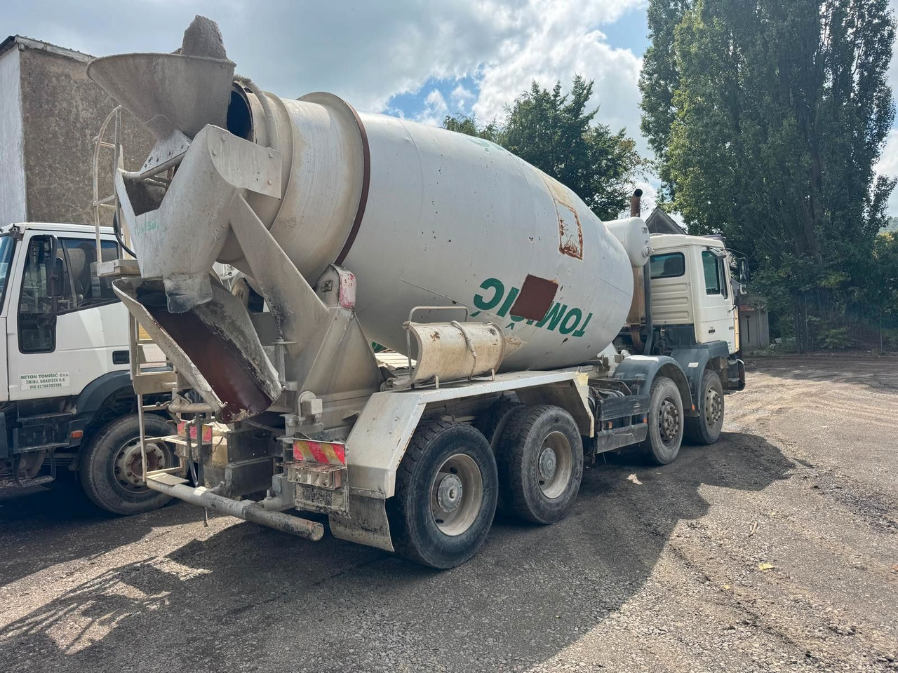 MAN 32.364 8x4 10m³ - Mikser za beton: slika 2 MAN 32.364 8x4 10m³ - Mikser za beton: slika 2