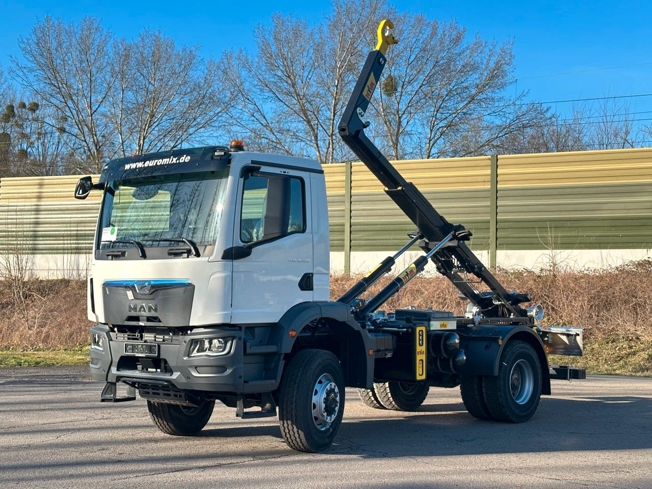MAN TGM 18.320 4x4 Euro 6e Hyva 12-45 - Kamion sa hidrauličnom kukom, Kamion sa dizalicom: slika 1 MAN TGM 18.320 4x4 Euro 6e Hyva 12-45 - Kamion sa hidrauličnom kukom, Kamion sa dizalicom: slika 1