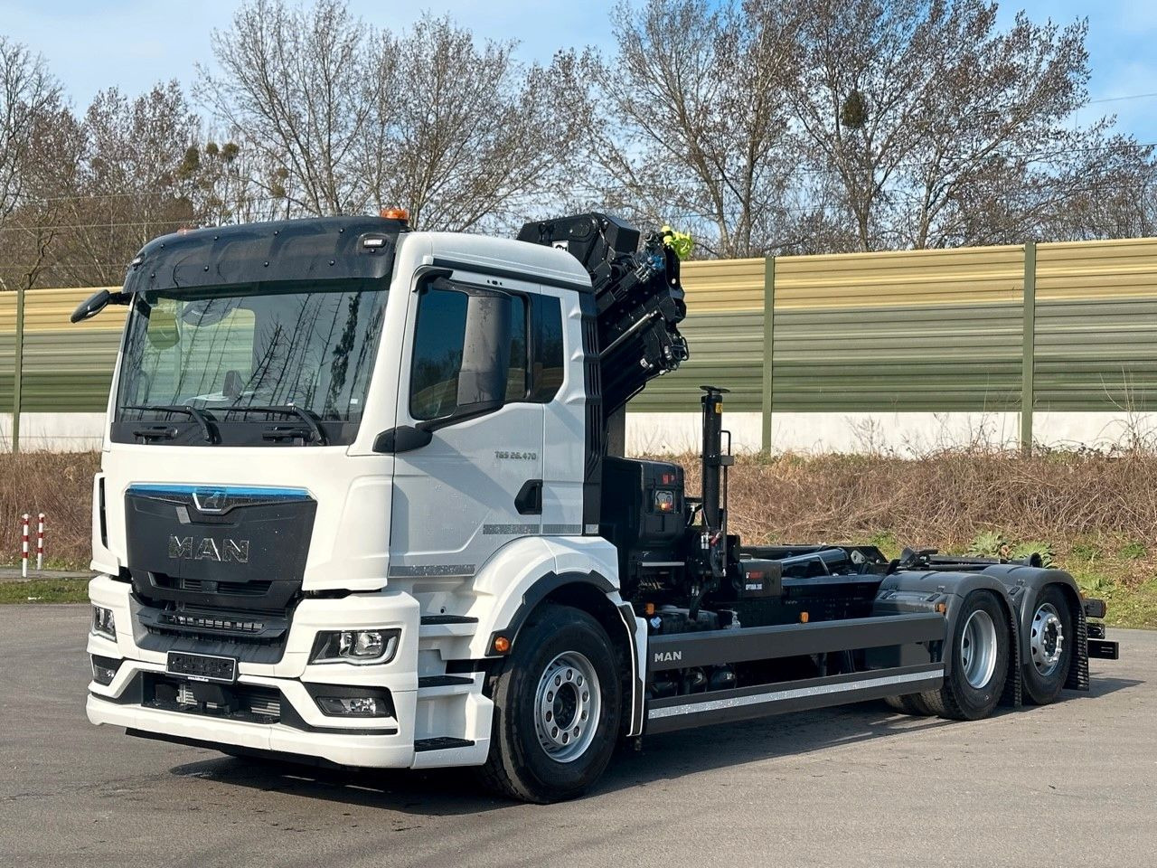 Kamion sa hidrauličnom kukom, Kamion sa dizalicom MAN TGS 26.470 6x2 Abrollkipper + Kran Hiab 228-4: slika 19