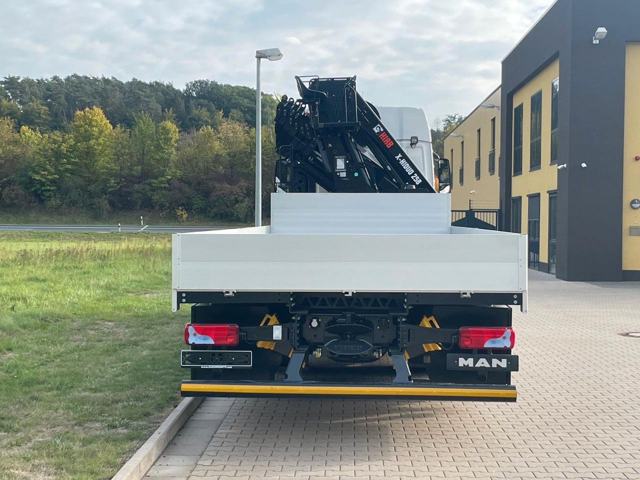 MAN TGS 26.480 /6X Hiab X-HIRRO 302 E-6 JIB 70x4 - Kamion sa dizalicom: slika 5 MAN TGS 26.480 /6X Hiab X-HIRRO 302 E-6 JIB 70x4 - Kamion sa dizalicom: slika 5