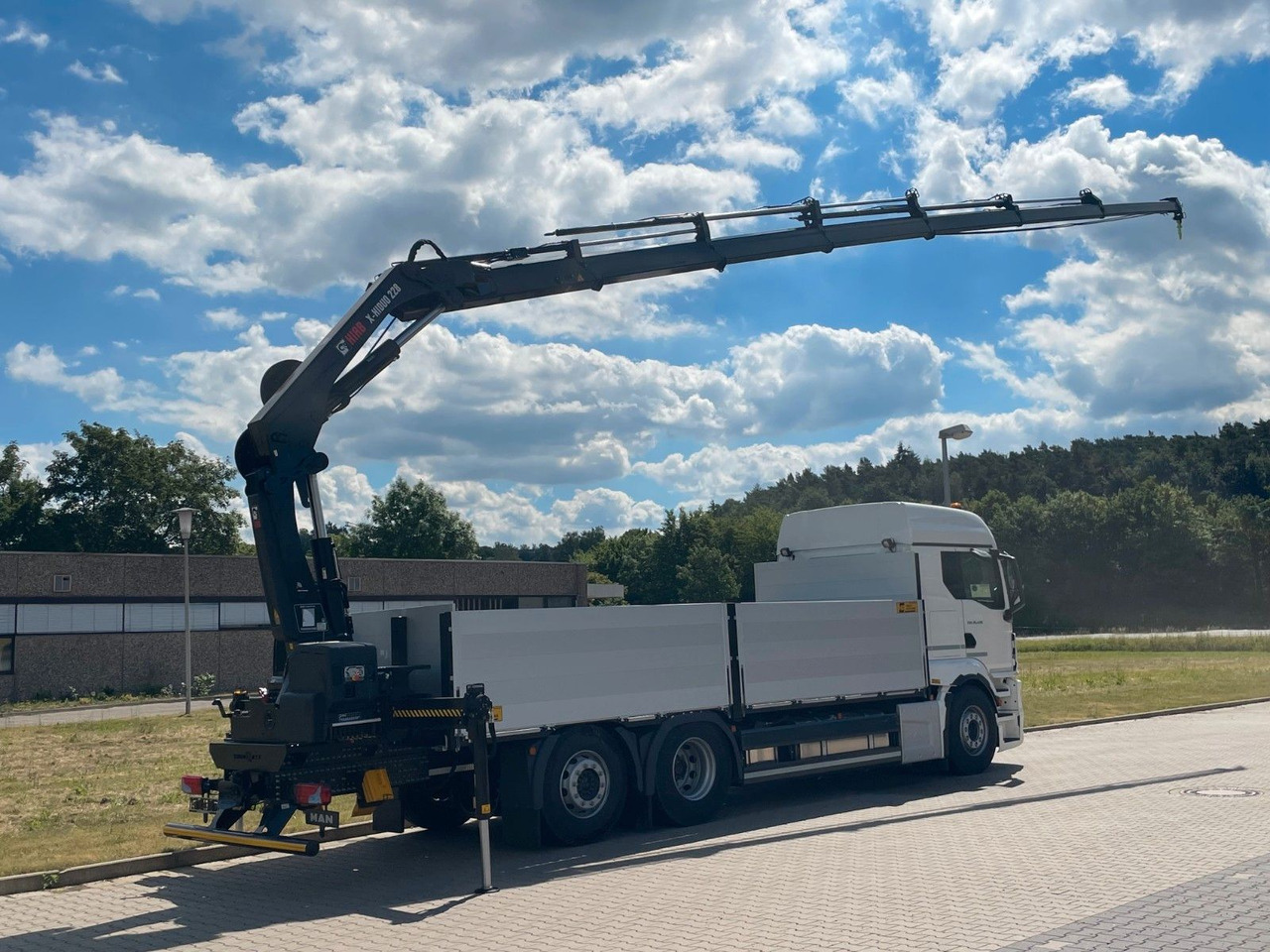 MAN TGS 26.480 /6X2 Euro6 Retarder HIAB 228 - 6 - Kamion sa dizalicom: slika 4 MAN TGS 26.480 /6X2 Euro6 Retarder HIAB 228 - 6 - Kamion sa dizalicom: slika 4